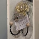 Ver imagem 6 de Cabide 2 Ganchos Rosas de Ferro - Suporte Duplo:bege