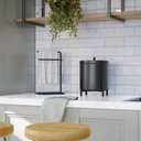 Ver imagem 2 de Kit Suporte Pano de Prato e Lixeira de Cozinha 6l Eleganza Metal Preto - Pallazio