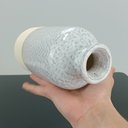 Ver imagem 5 de Vaso Garrafa Decorativo de Cerâmica Cinza 20x10x10cm Enfeite Sala Mesa Estante