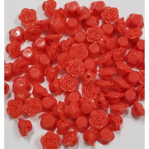Kit C/400 Miçangas em Resina Flor Rosa Vermelha 2 Cm