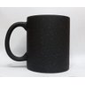 CANECA DE CERÂMICA RESINADA MÁGICA COM GLITTER PRETA (CORAÇÃO) - 1