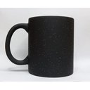 Ver imagem 1 de CANECA DE CERÂMICA RESINADA MÁGICA COM GLITTER PRETA (CORAÇÃO)