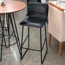 Ver imagem 2 de Conjunto 3 Banquetas Dubai em Couro Preto e Base Preta