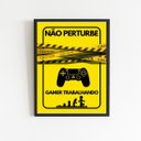 Ver imagem 1 de Quadro Para Porta Gamer Trabalhando 45x34cm:Madeira branca
