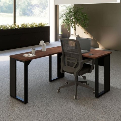 Escrivaninha em L Industrial 150 cm X 150 cm Escritório Corporativo F5 Office Cor:Louro Preto com
