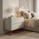 Ver imagem 1 de Mesa de Cabeceira Grande com Gavetas Espaçosas Eros 60cm Off White Pés Cobre Estilo Industrial