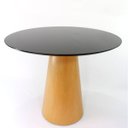 Ver imagem 1 de Mesa de Jantar Cone 100cm Base Madeira Marfim Claro Laca Preta