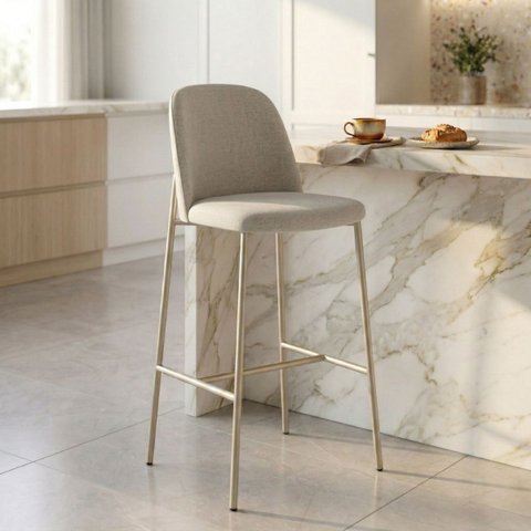 Banqueta Alta de Aço Carbono Acabamento Estofada Ilha Balcão Gourmet Lucille Champanhe Soft Palha