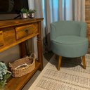 Ver imagem 2 de Cadeira Decor para Sala de Estar Confortável Recepção Tecido Veludo Macia Pés de Madeira Reforçado