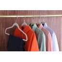 Ver imagem 4 de Kit 100 Cabides De Veludo Ultra Fino Antideslizante Bege