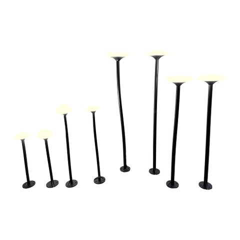 Luminária de Jardim Nordecor Pilze 6613 Led Bivolt Preto 3000k Luz Amarela