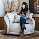 Ver imagem 5 de Kit 2 Poltronas Ayla Base Giratória Almofadas Linho Corino