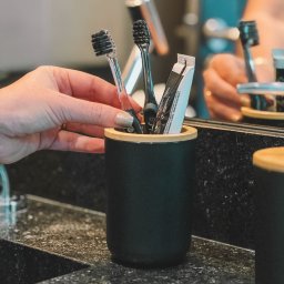 Kit Banheiro Preto com Bambu - 4 Peças - 5