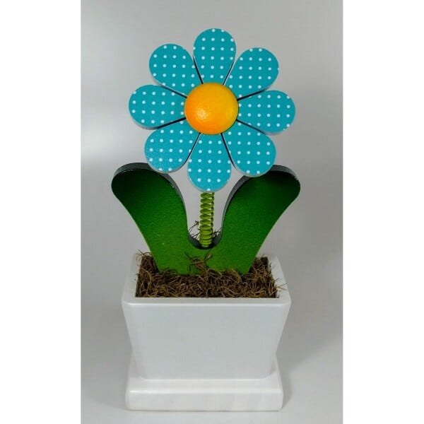 Calço Para Porta de Madeira e Vaso com Flor - 4
