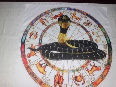 Toalha Esotérica Serpente Signos Astrologia Transformação - 4