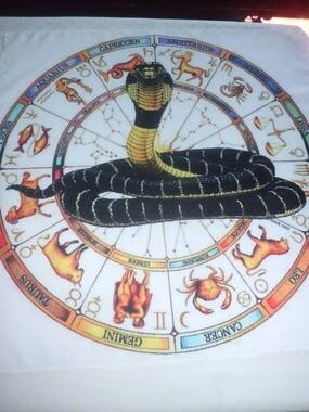 Toalha Esotérica Serpente Signos Astrologia Transformação - 2