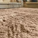 Ver imagem 3 de Tapete Felpudo Sala Quarto e Escritório Antiderrapante Fofo Casa Dona 140x200cm Bege