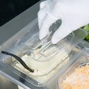 Ver imagem 2 de Tampa 1/6 Em POLICARBONATO COM Abertura Para Conchas e Colheres Para Cubas Gastronômicas GN 1/6 Em P