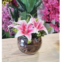 Ver imagem 2 de Arranjo de Mesa Decorativo Flores Artificiais Lírios e Vaso
