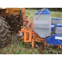 Ver imagem 3 de Plantadeira 2 Linhas Engate Nos 3 Pontos do Trator.