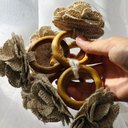 Ver imagem 5 de Kit Anel Porta Guardanapo Artesanal Flor Nude 6 Peças