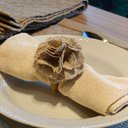 Ver imagem 2 de Kit Anel Porta Guardanapo Artesanal Flor Nude 6 Peças