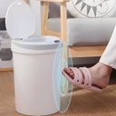 Ver imagem 3 de Lixeira Automática com Sensor 12l - Praticidade e Higiene Cor:branco