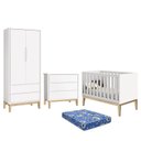 Ver imagem 1 de Dormitório Infantil Classic 2 Portas, Cômoda 3 Gavetas, Berço Branco Fosco com Pés Madeira Natural e