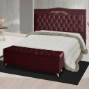 Ver imagem 2 de Kit Cabeceira de Cama Box e Calçadeira Baú Helena King 195 Cm Retro Capitonê Suede Bordo Eli Móveis