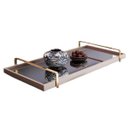 Ver imagem 1 de Bandeja Espelhada Laqueada com Alça Dourada