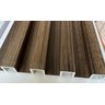 Painel Ripado de Composto Plastico e Madeira Wpc 160242900 Cor P40 Carvalho Escuro - 1