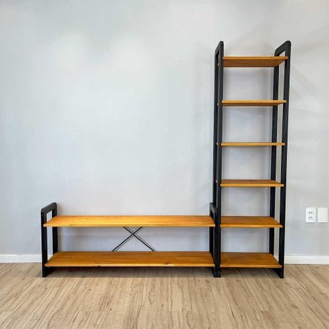 Rack para TV com Estante Slim Linea Madeira Pinus Carvalho e Preto Artfactory Design