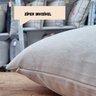 Capa Almofada Linho Retangular Baguete Grande Bege Cru Detalhe Drapeada 30x65cm - 4