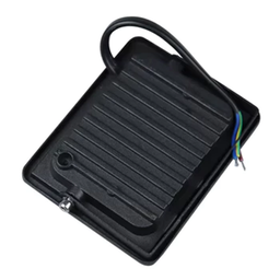 Refletor Led Holofote 20w Bivolt Prova Dágua Branco Frio - 4