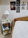 Ver imagem 4 de Mesa de Cabeceira Branca 49x30x25 Cm - Ideal para Quarto Moderno e Organizado