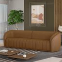 Ver imagem 1 de Sofá Decorativo Sala de Estar 292cm Adam 4 Lugares PU Caramelo G45 - Gran Belo Sofá Adam