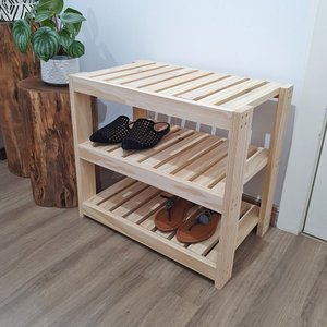Sapateira Banco Aracaju Pequena 47x53x33 em Madeira de Pinus - NATURAL