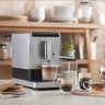 Máquina de Café Espresso Super Automática Oster com Moedor - 220V - 7