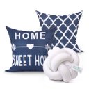 Ver imagem 1 de Kit Capa Almofada Azul Estampada Clássica para Sala 2 Unidades 45cm x 45cm + Almofada de Nó Escandin