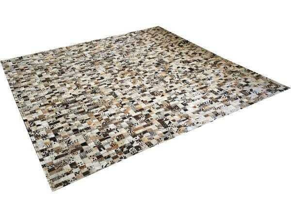 Tapete de Couro Bege Claro Estampado 2,50x2,0 S/b - 2