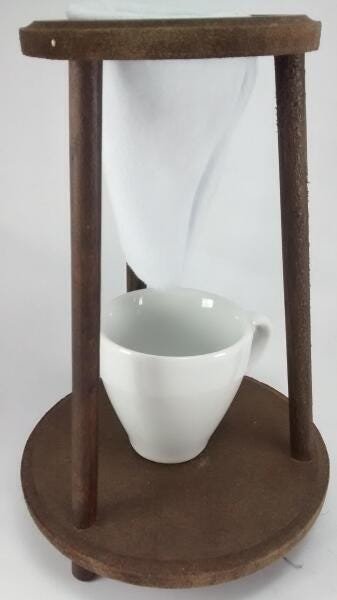 Coador De Café Cafezinho Com Xícara De Porcelana - 3