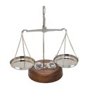 Ver imagem 1 de Balança de Justiça Decorativa Prata 22,5cm Paris Luz