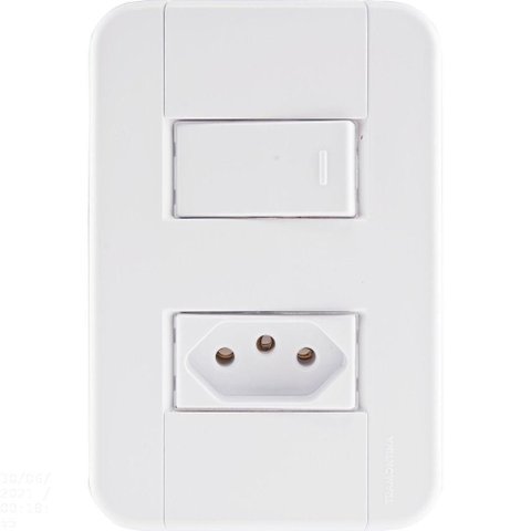 Conjunto 4x2 com 1 Interruptor Simples 10 a 250 V e 1 Tomada 2p+t 20 a 250 V Tablet Branc