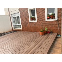 Deck de Cumaru Wpc Cx. 05 Peças X 3,00 Metros - 1,5m2:marrom - 6