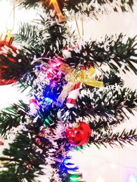 Mini Árvore De Natal Completa Com Enfeites E Pisca Colorido - 2