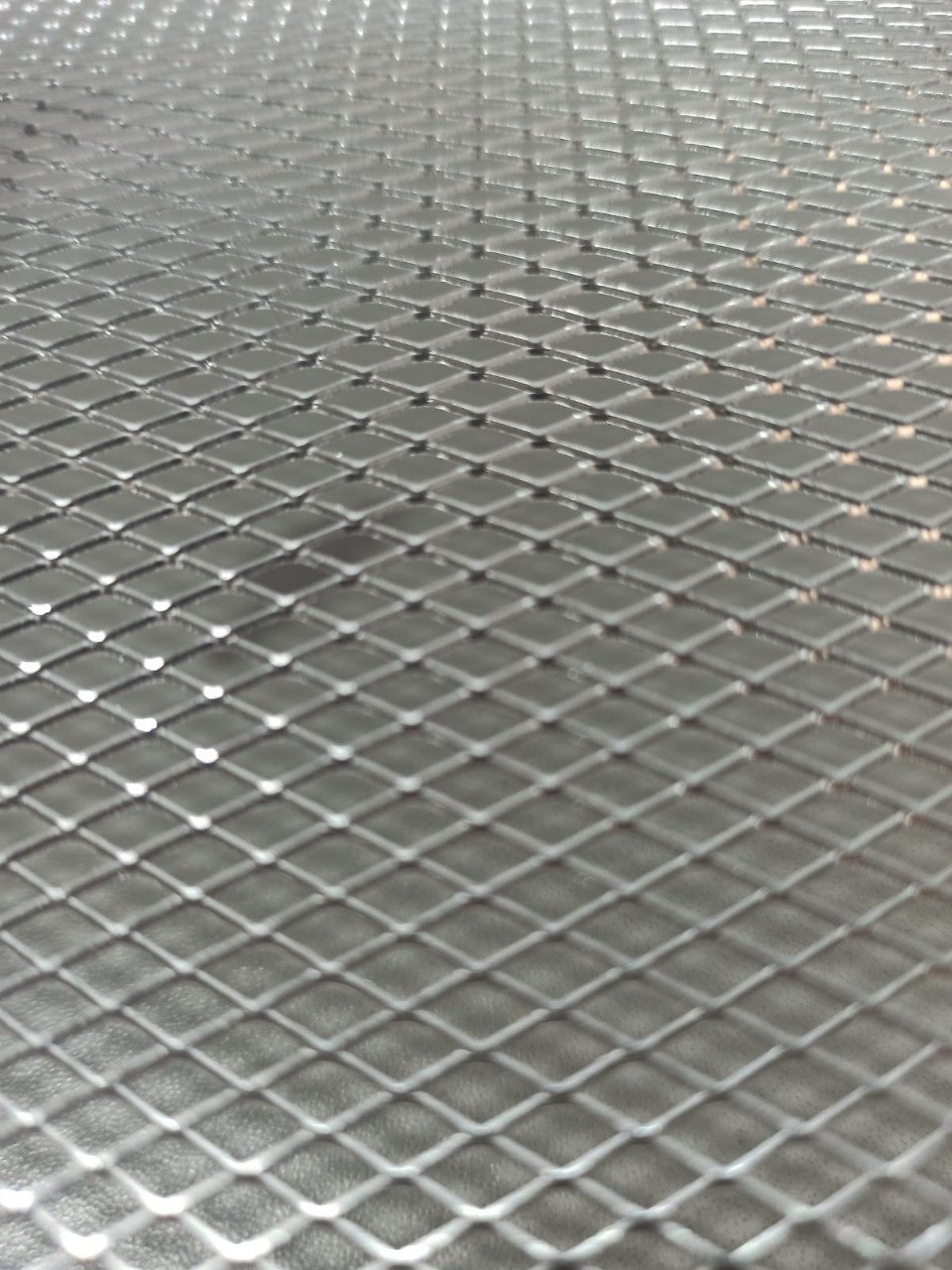 Tela Alumínio 50cm x 100cm Anti Escorpião, Barata e Rato para Ralo, Máquina e Fogão - 5