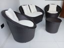 Ver imagem 2 de Conjunto Redondo 1 Fofá 2 Poltronas 1 Centro em Alumínio e Fibra Sintética Jardim Varanda Piscina