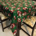 Ver imagem 1 de Toalha de Mesa Redonda Gorgurinho Papai Noel Fundo Verde - 1,50M