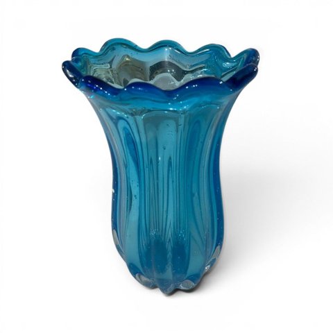 Vaso em Murano na Cor Azul Claro - 24x14x14cm