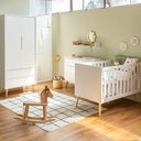 Ver imagem 1 de Kit Quarto Infantil Theo com Pés Retrô Natural - Berço + Cômoda 6 Gavetas + Guarda-Roupa 2 Portas -